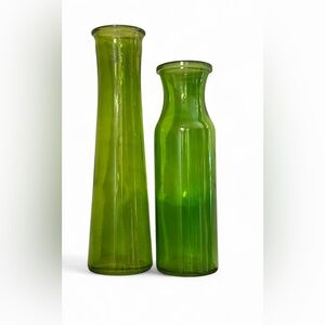 VINTAGE GREEN GLASS VASE SET